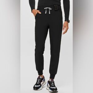 FIGS Men’s Tansen Jogger Scrub Pants Black Size Medium Style #M20SW2007
